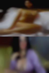 KS to eat some pussy shaved horny wife wants pussy!